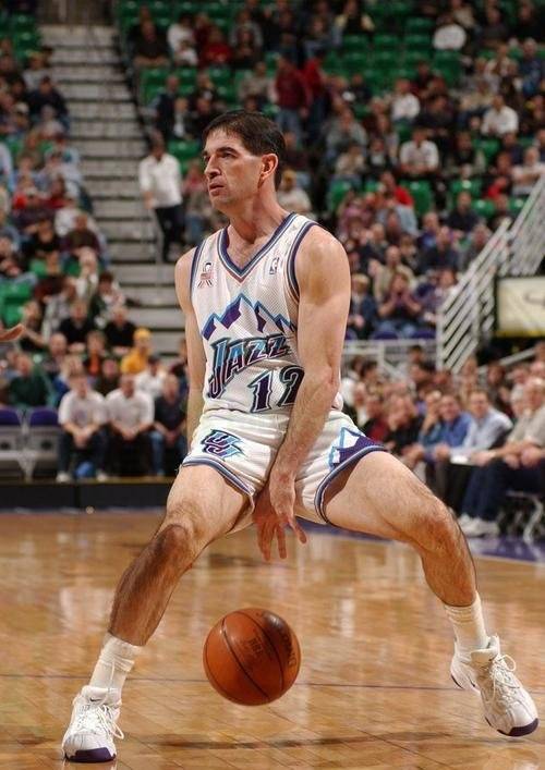 塞维利亚翻盘瑞典,阿拉巴打破历史纪录 塞维利亚翻盘瑞典,阿拉巴打破历史纪录