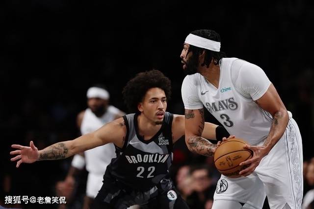 法国男篮碾压独行侠,拉塞尔三分雨点燃全场 法国男篮碾压独行侠,拉塞尔三分雨点燃全场