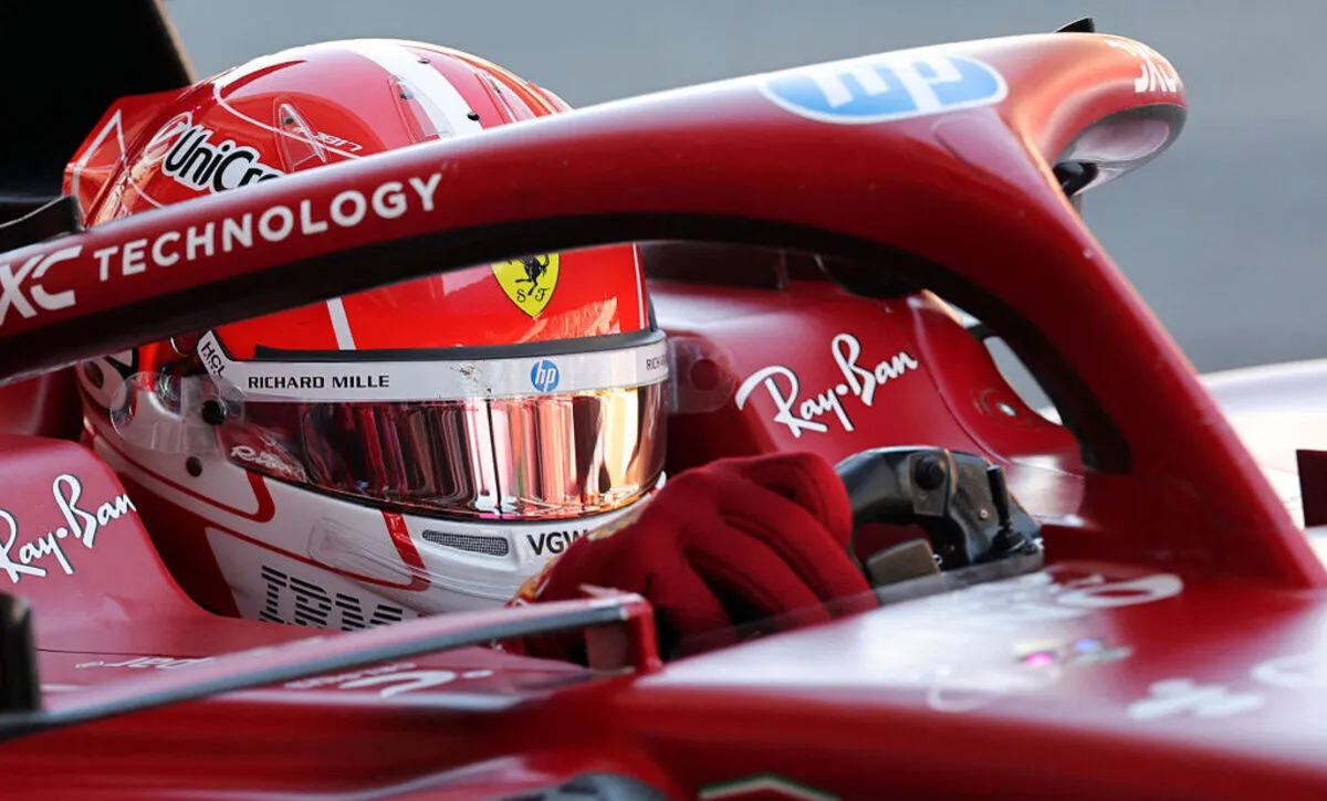 包含梅赛德斯力克红牛车队，勒克莱尔惊艳四座的词条