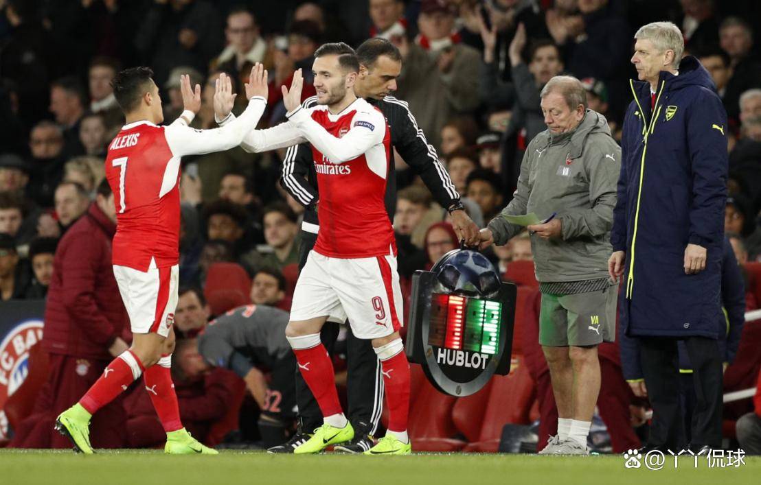 马德里竞技险胜阿森纳，皮克点燃赛场