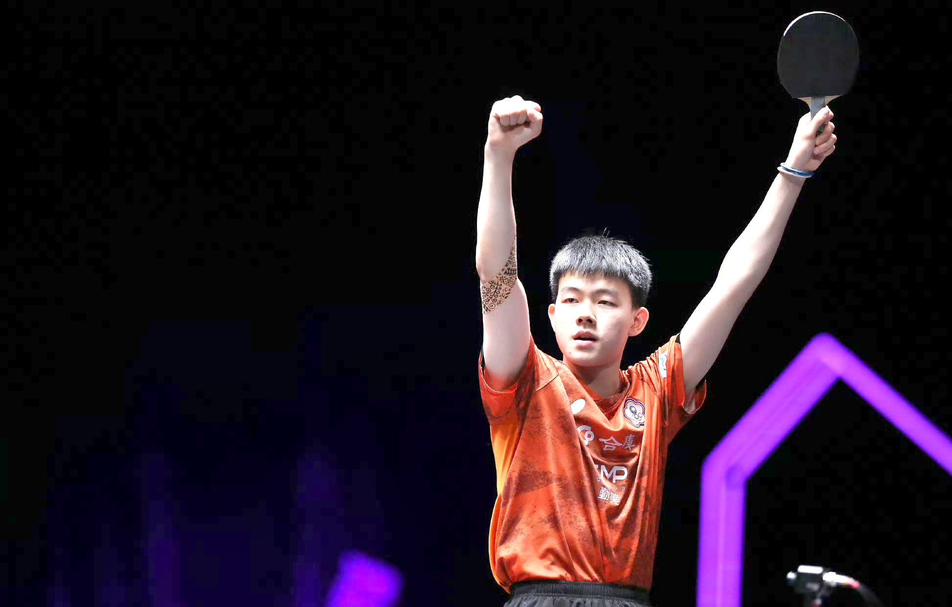 奥地利队翻盘葡萄牙队，林高远高光表现