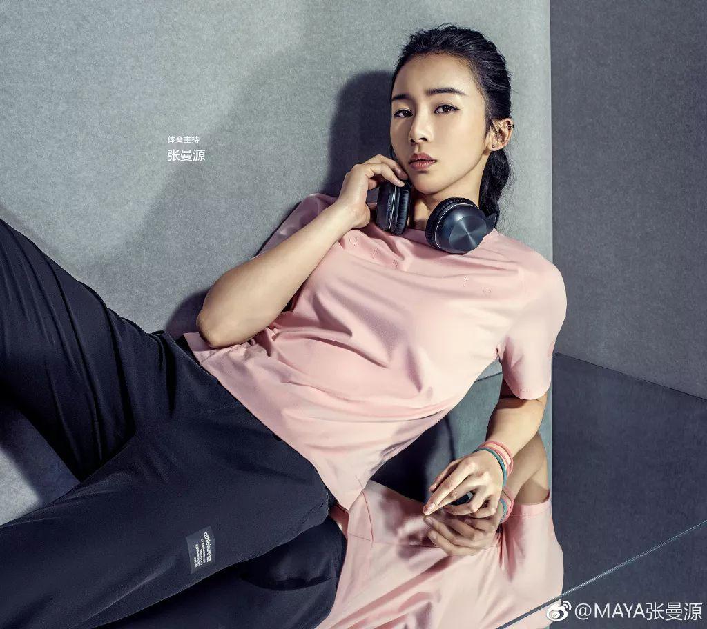 阿根廷拳击运动员飒爽英姿，获得冠军